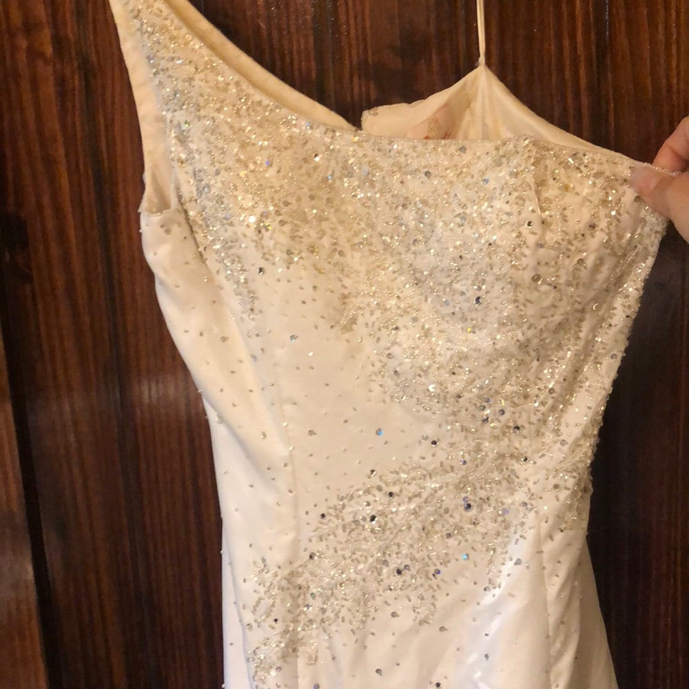 Formal prom dress